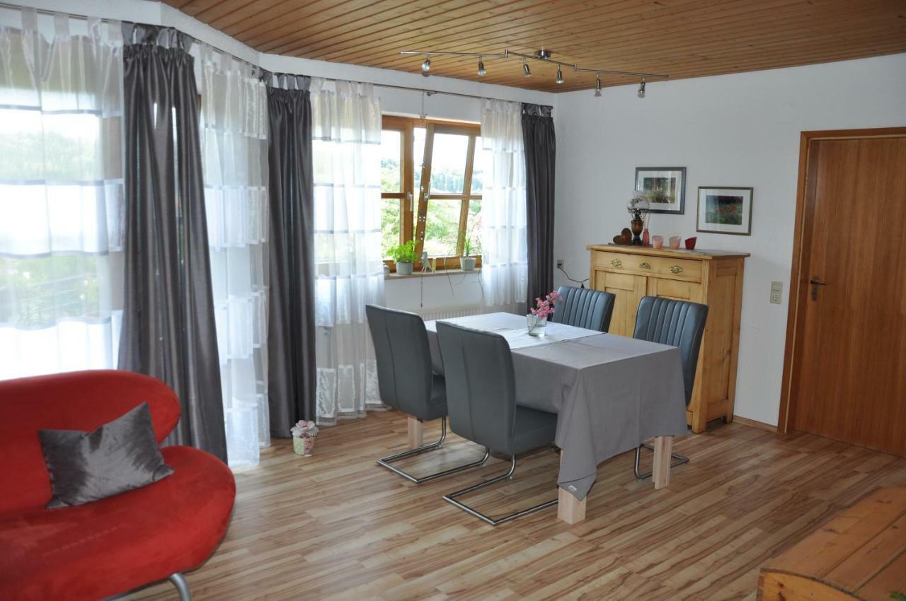Ferienwohnung Im Rosengarten Ebenweiler Bagian luar foto